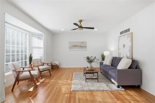 $337,500 | 11408 East 65th Terrace, Raytown, MO 64133