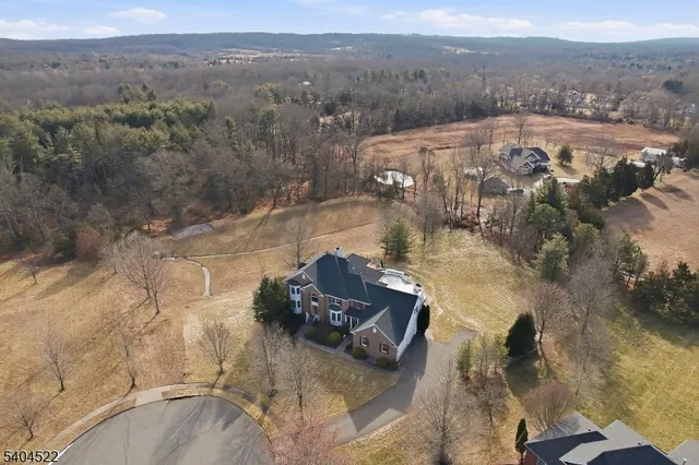 $1,500,000 | 43 Rosewood Court, Belle Mead, NJ 08502