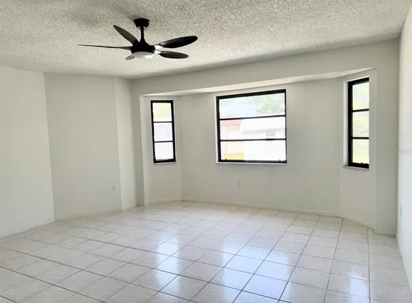 $2,095 | 2391 Briarwood Street, Punta Gorda, FL 33980