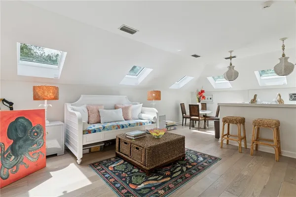 $4,250,000 | 5307 Oglethorpe Drive, Sea Island, GA 31561