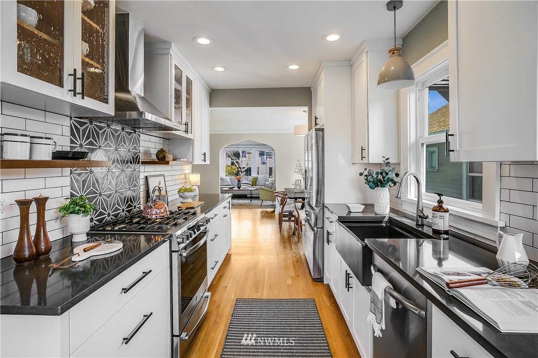 935 North 83rd Street Seattle, WA 98103 - Photo 12 of 30 Gallery Image 12