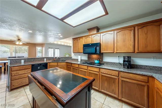 $569,900 | 6671 White Eagle Drive, Pahrump, NV 89061