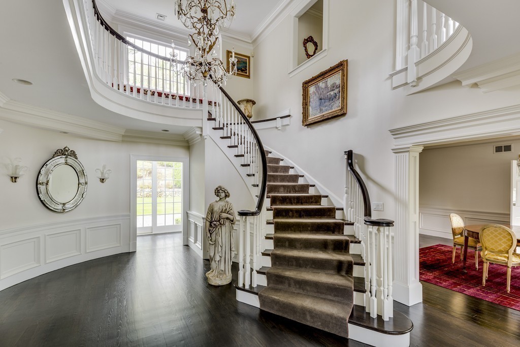 18 Meadowbrook Road Weston, MA 02493 - Photo 7 of 29 a view of an entryway with wooden floor