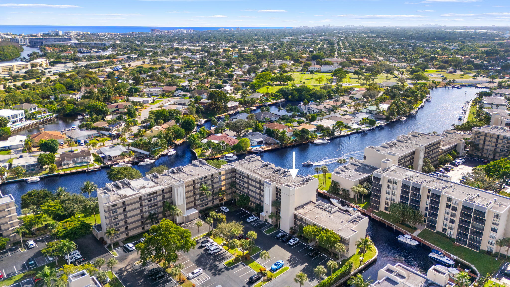 15 Royal Palm Way, Unit 505 Boca Raton, FL 33432 - Photo 29 of 32 a view of a city with lawn chairs