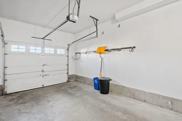 $439,500 | 3 Cabernet Drive, Unit 3, Concord, NH 03303