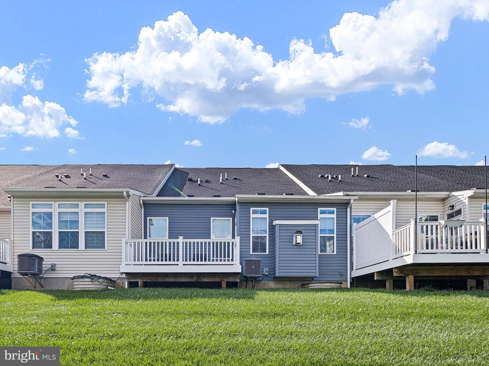 736 Cascade Way Kennett Square, PA 19348 - Photo 2 of 30 Rear of home