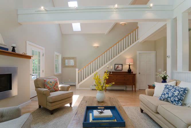 29 Bailey Farm Road Freeport, ME 04032 - Photo 7 of 27 Living Room