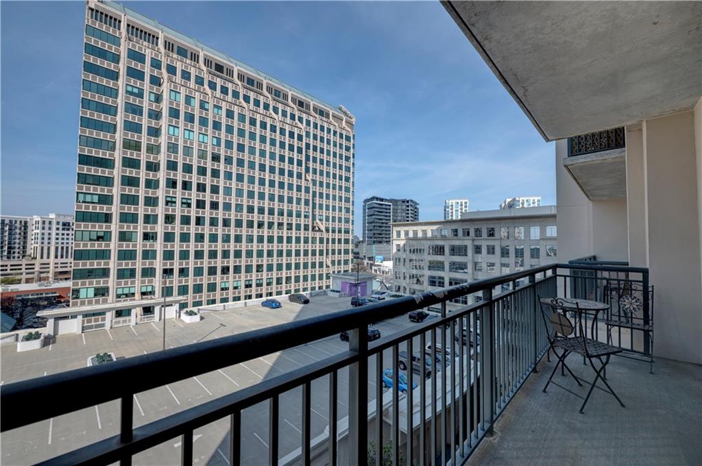 3040 Peachtree Road, Unit 813 Atlanta, GA 30305 - Photo 17 of 28 a view of a balcony with city view