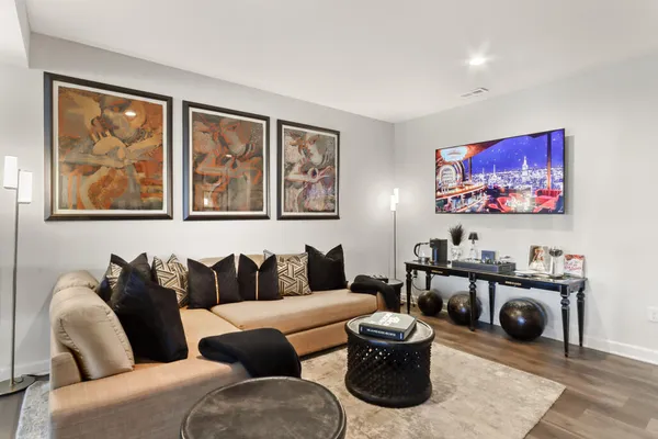 $1,035,000 | 565 North Boulder Ridge Drive, Lake Geneva, WI 53147