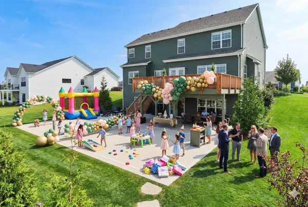 $1,035,000 | 565 North Boulder Ridge Drive, Lake Geneva, WI 53147