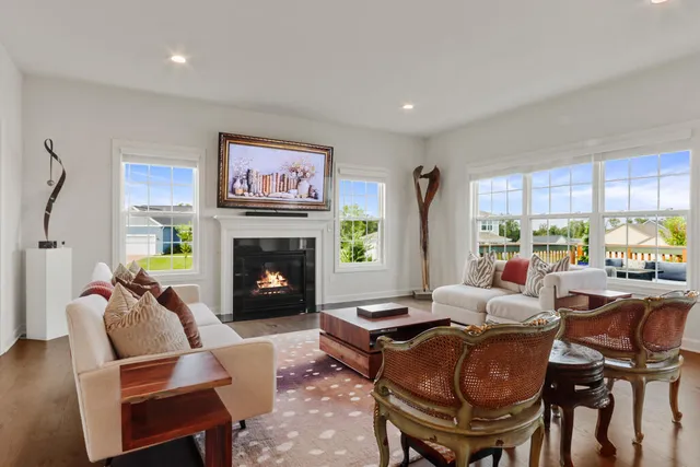 $1,090,000 | 565 North Boulder Ridge Drive, Lake Geneva, WI 53147