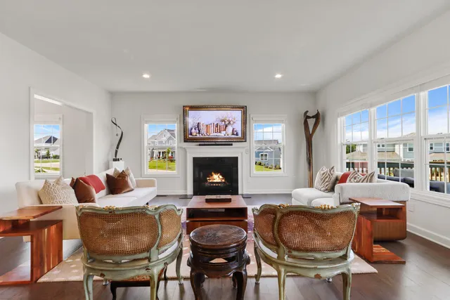 $1,090,000 | 565 North Boulder Ridge Drive, Lake Geneva, WI 53147