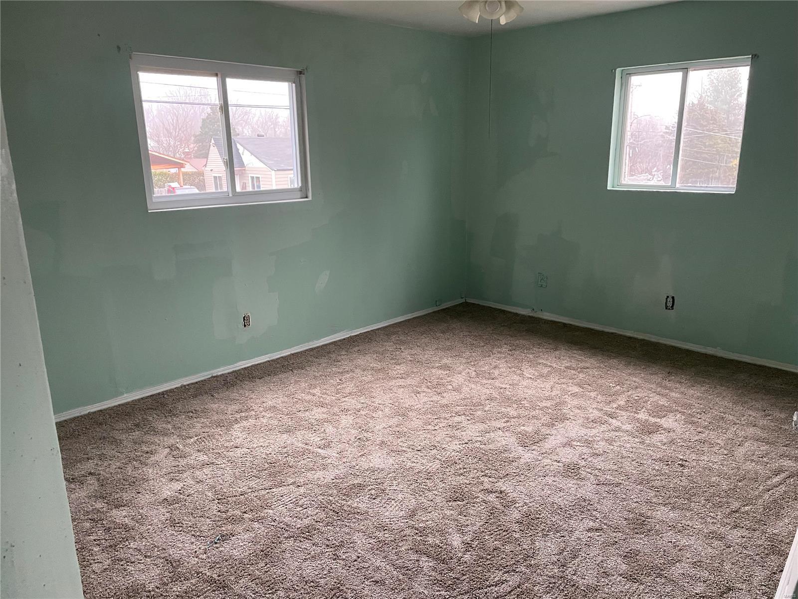 9646 Breckenridge Road St. Louis, MO 63114 - Photo 11 of 13 Gallery Image 11
