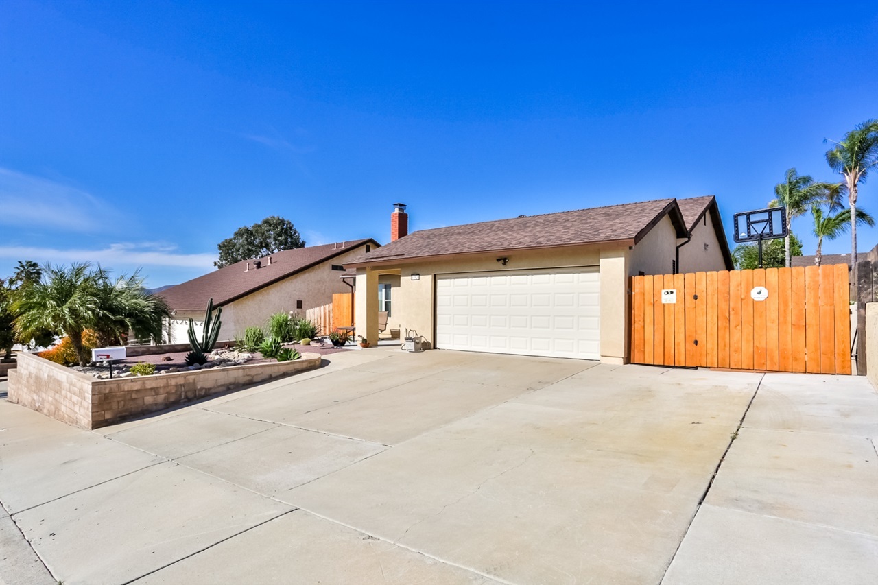 10920 Eddington Road Santee, CA 92071 - Photo 4 of 25