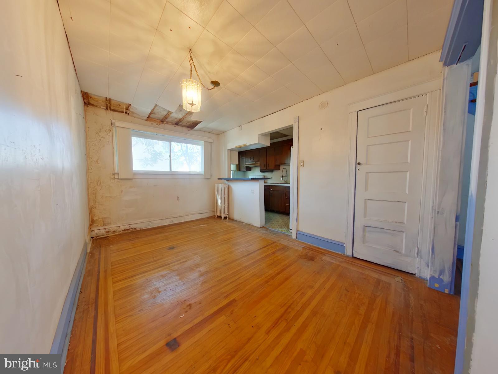 148 Laurel Road Sharon Hill, PA 19079 - Photo 9 of 27 Gallery Image 9