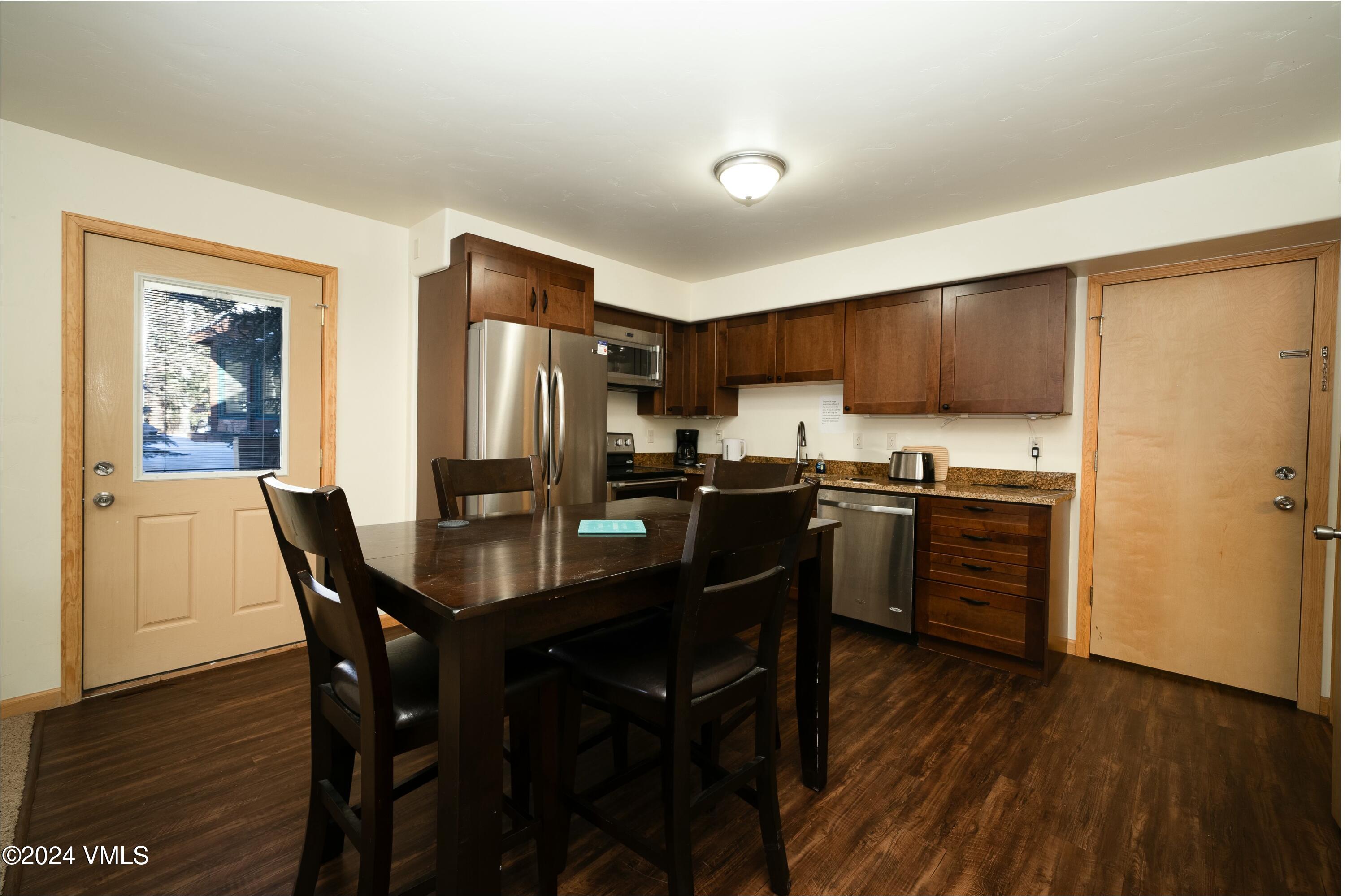 228-238 West Beaver Creek Boulevard, Unit A & B Avon, CO 81620 - Photo 18 of 72 MI CASA B1 lockoff bedroom apt