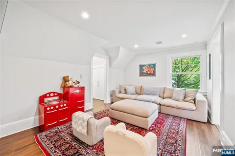 $3,499,000 | 48 Edgemont Road, Montclair, NJ 07042