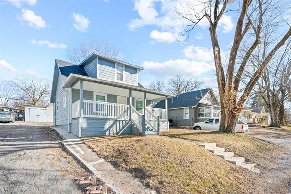 $155,000 | 1515 South Home Avenue, Independence, MO 64052