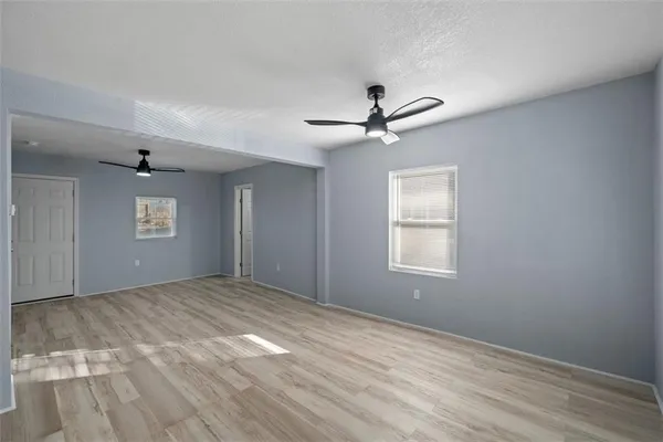$155,000 | 1515 South Home Avenue, Independence, MO 64052