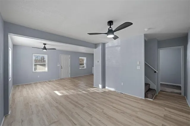 $170,000 | 1515 South Home Avenue, Independence, MO 64052