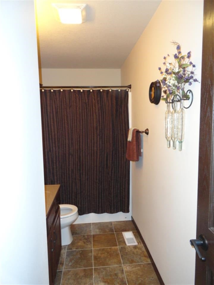 245 South Park Ridge Road North Liberty, IA 52317 - Photo 18 of 20 Gallery Image 18