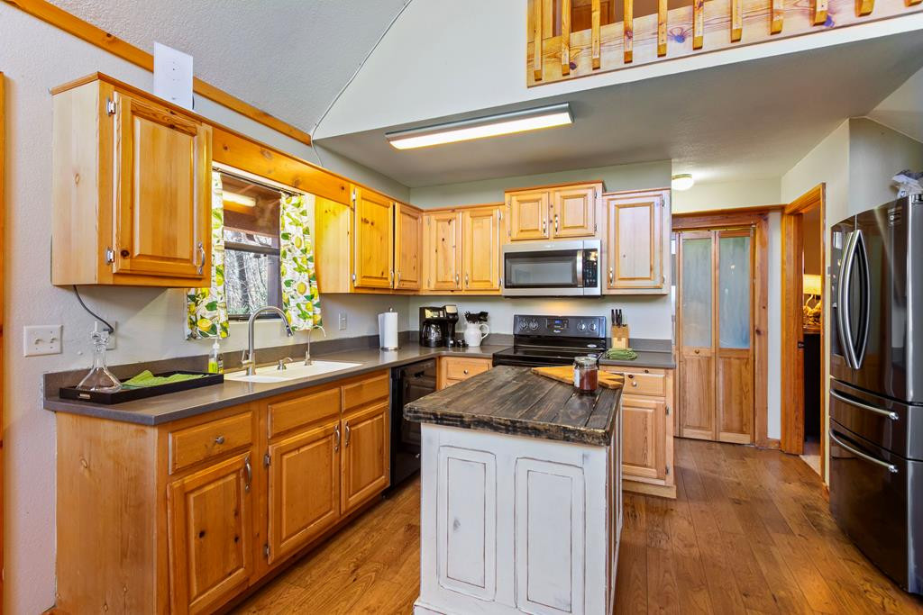 398 Outlook Road Murphy, NC 28906 - Photo 16 of 54