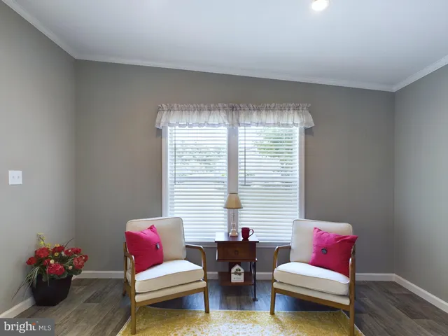 $179,900 | 723 Lake Drive, Mount Wolf, PA 17347