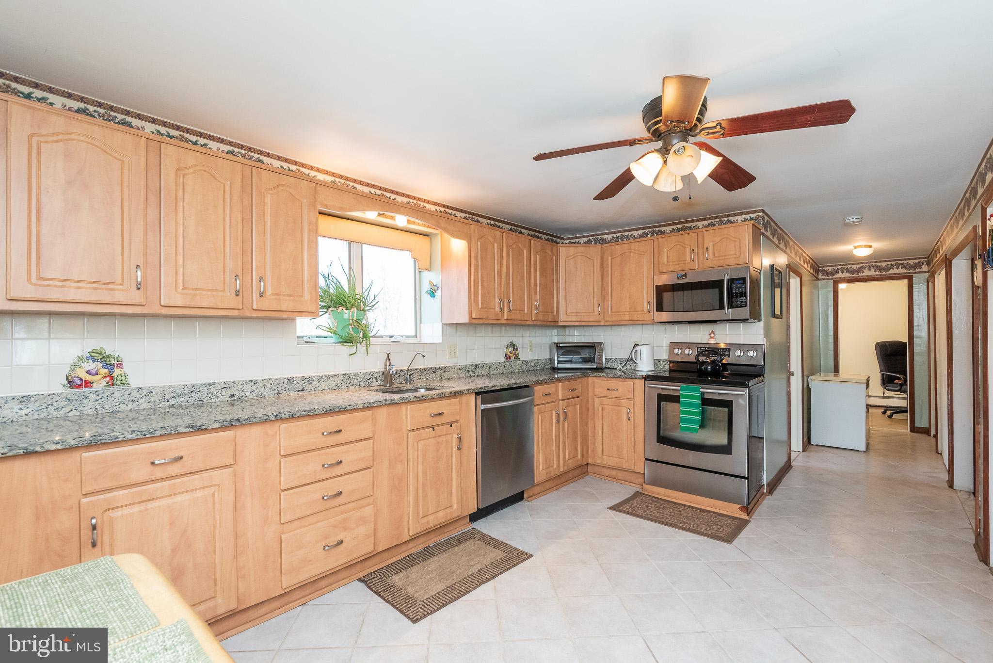 1424 Leeds Road Elkton, MD 21921 - Photo 14 of 46 Kitchen