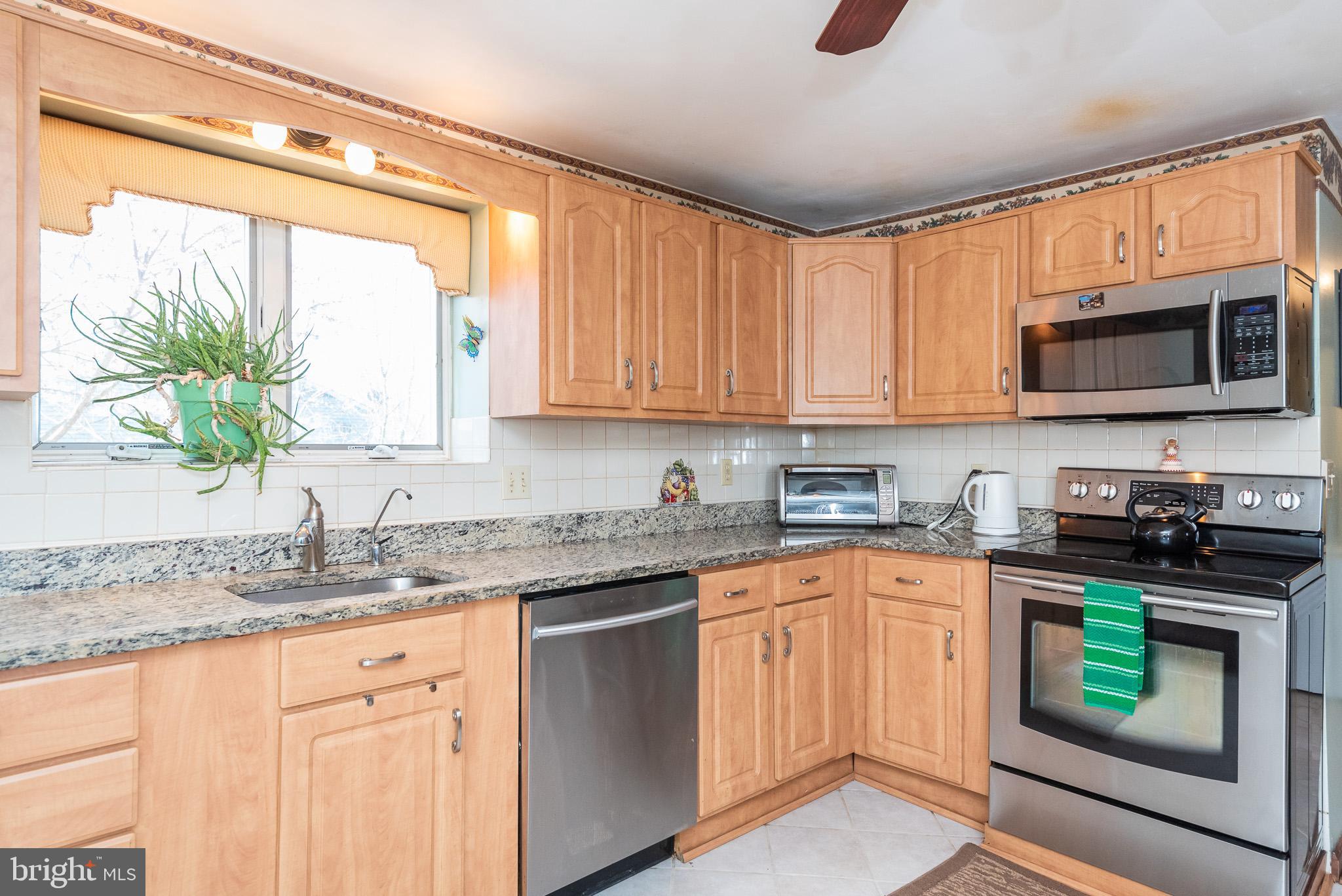 1424 Leeds Road Elkton, MD 21921 - Photo 15 of 46 Kitchen
