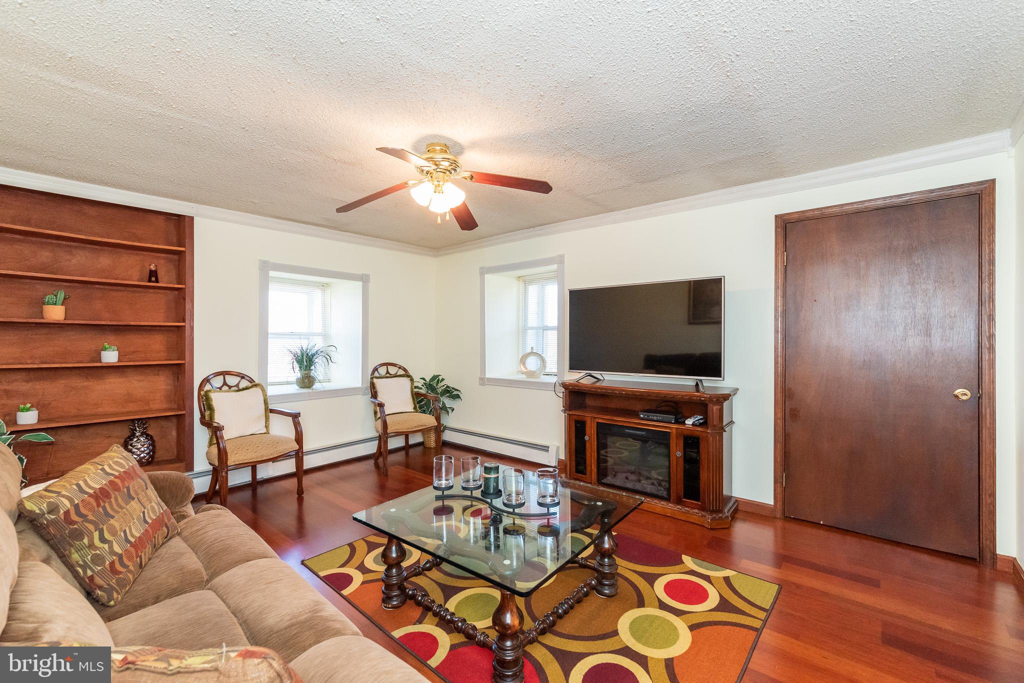 1424 Leeds Road Elkton, MD 21921 - Photo 20 of 46 Living Room