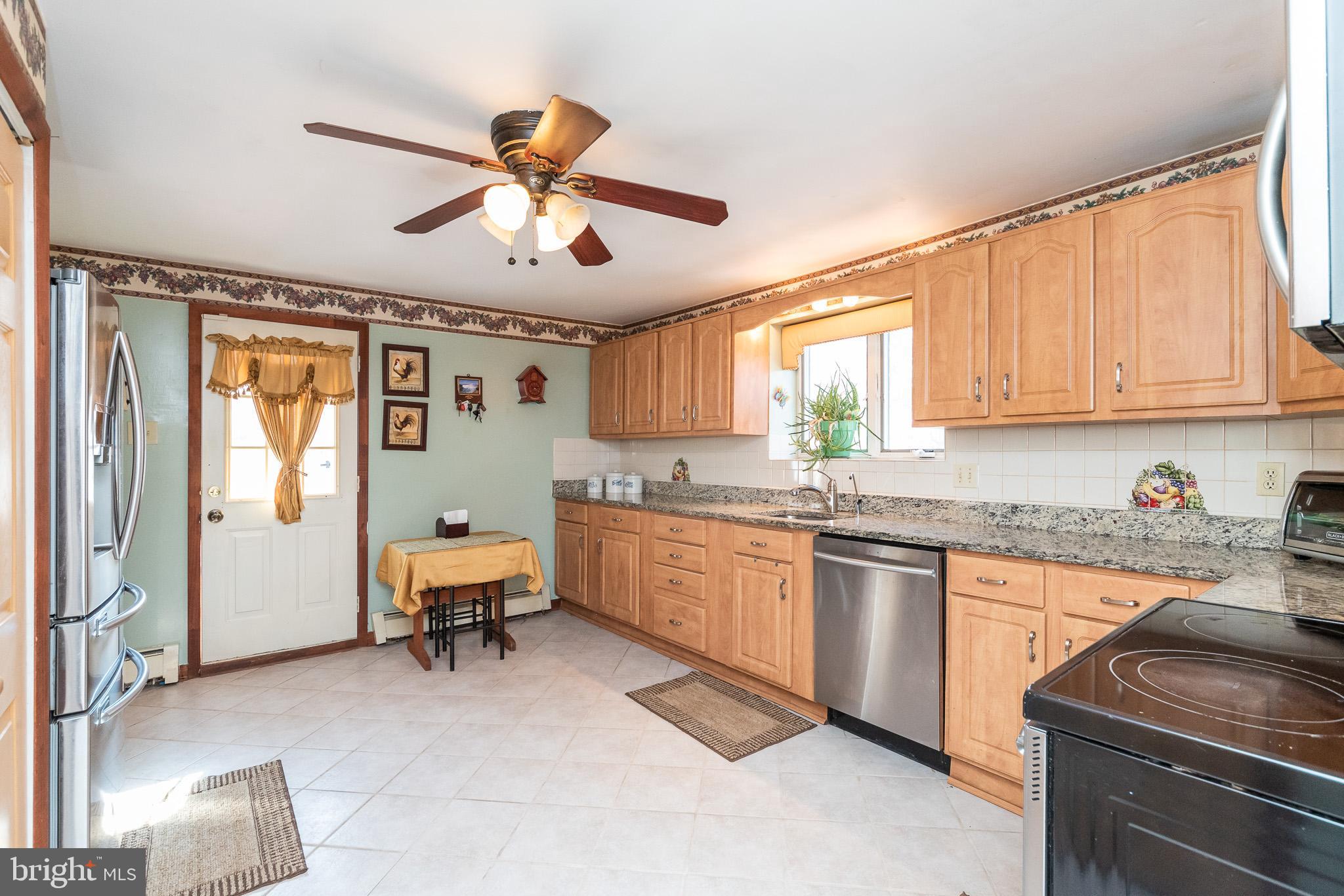 1424 Leeds Road Elkton, MD 21921 - Photo 10 of 46 Kitchen