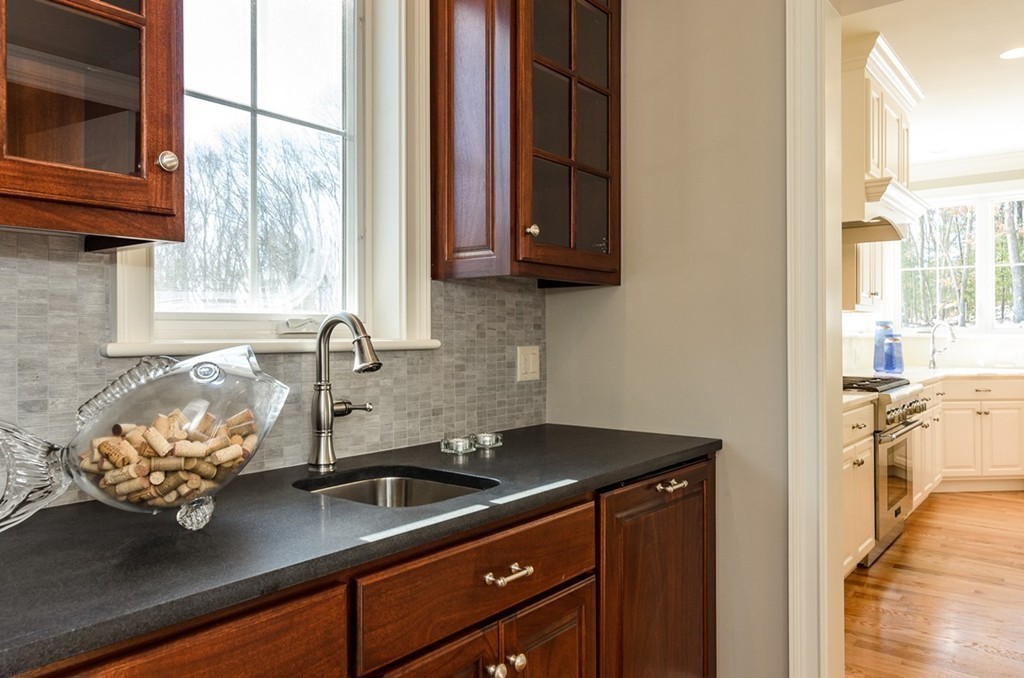 18 Lorena Road Winchester, MA 01890 - Photo 11 of 30