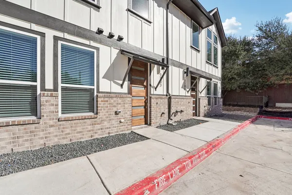 $574,999 | 200 West 56th Street, Unit 5103, Austin, TX 78751