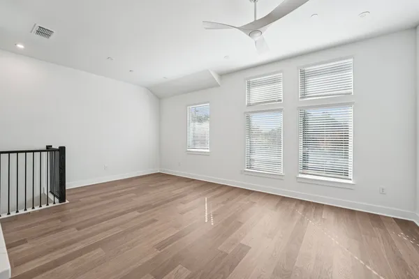 $574,999 | 200 West 56th Street, Unit 5103, Austin, TX 78751