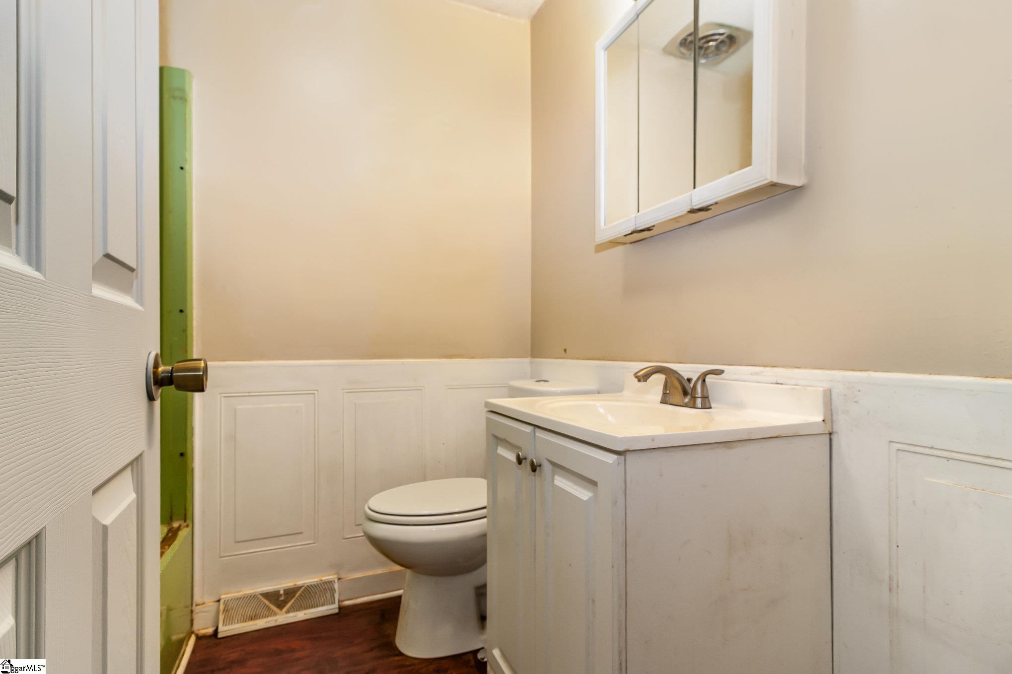 990 Gravley Road Pickens, SC 29671 - Photo 12 of 24