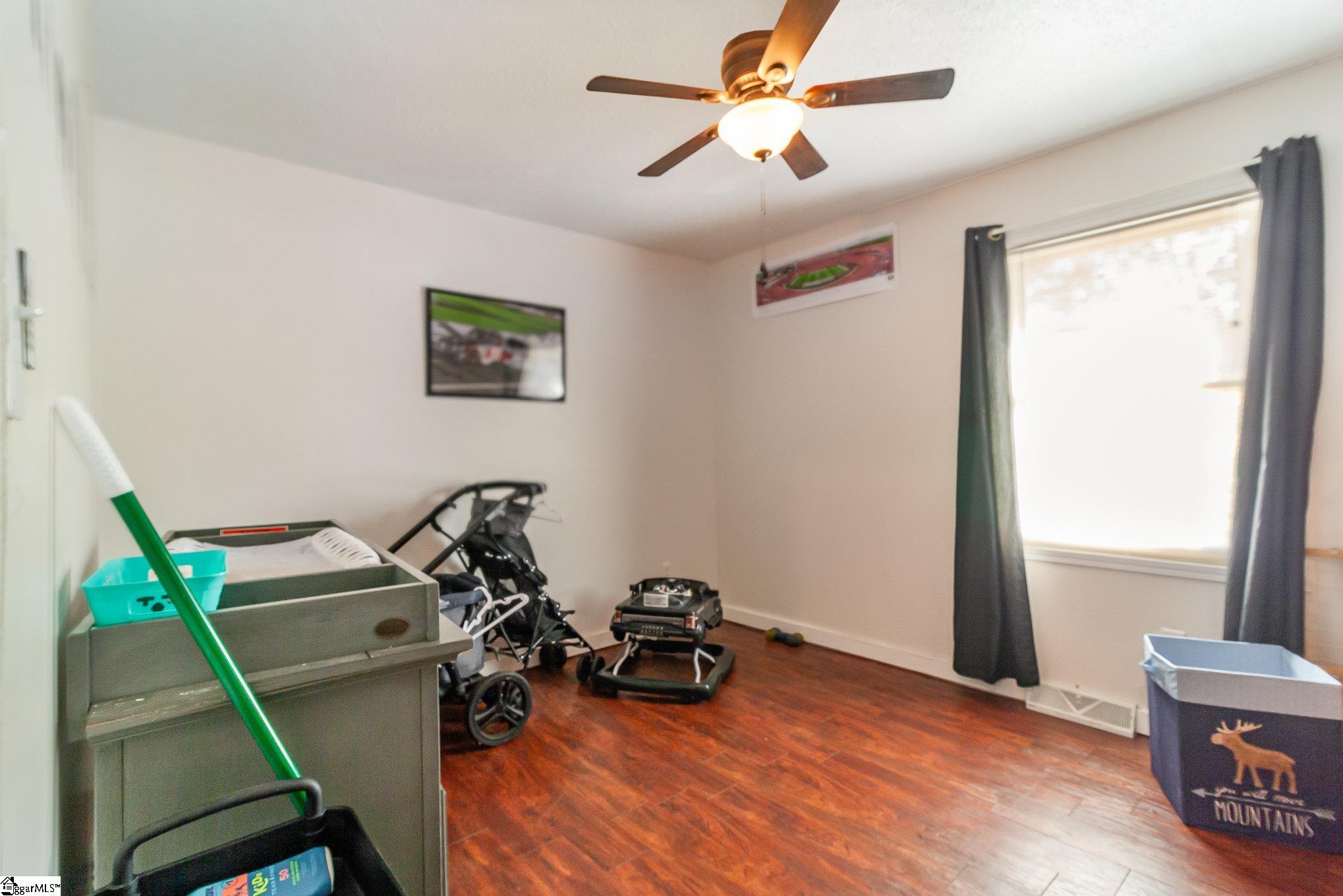 990 Gravley Road Pickens, SC 29671 - Photo 14 of 24