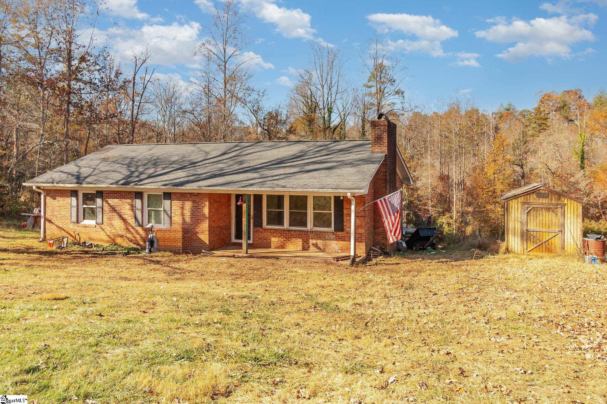 990 Gravley Road Pickens, SC 29671 - Photo 4 of 24