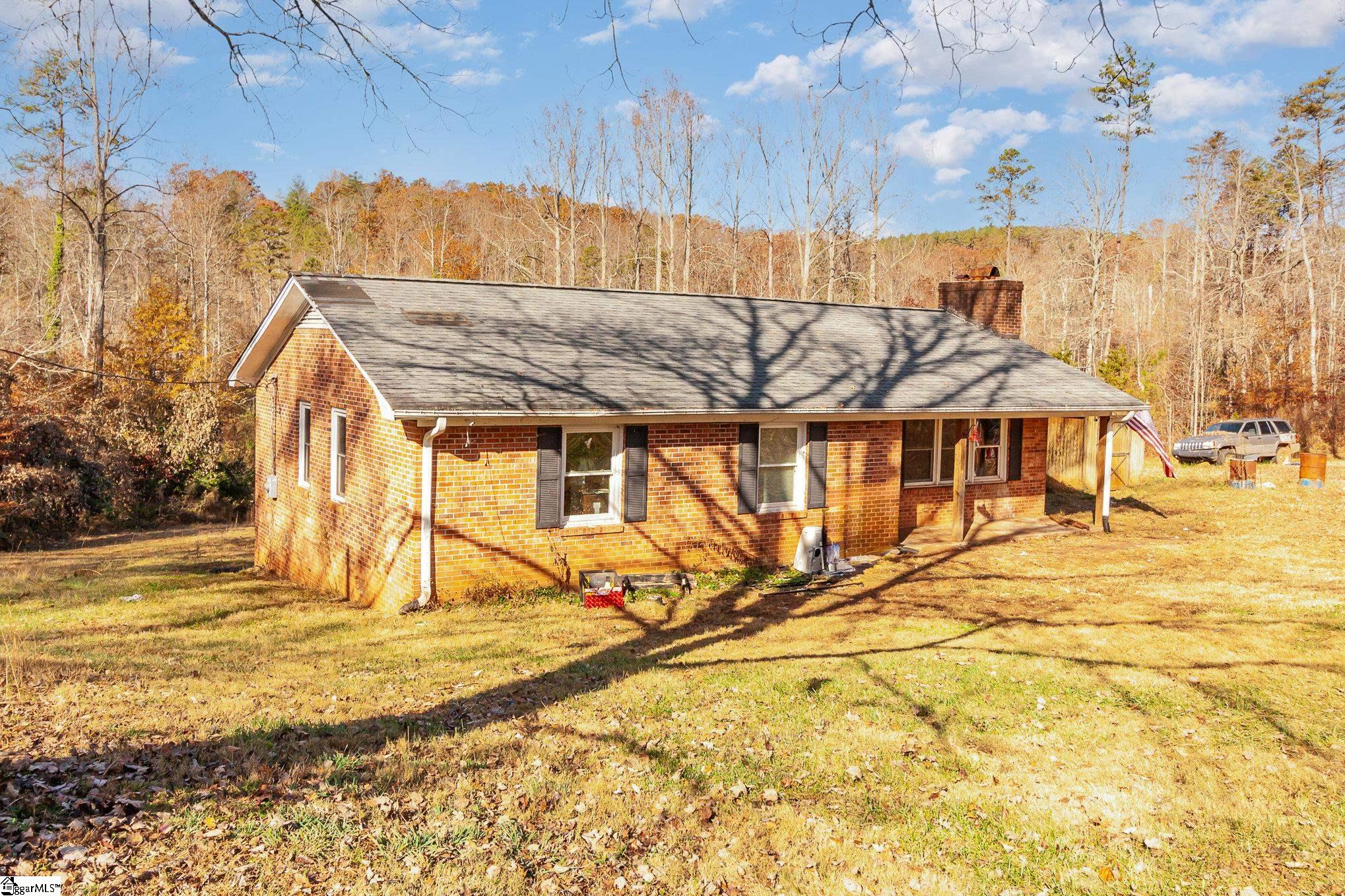 990 Gravley Road Pickens, SC 29671 - Photo 5 of 24