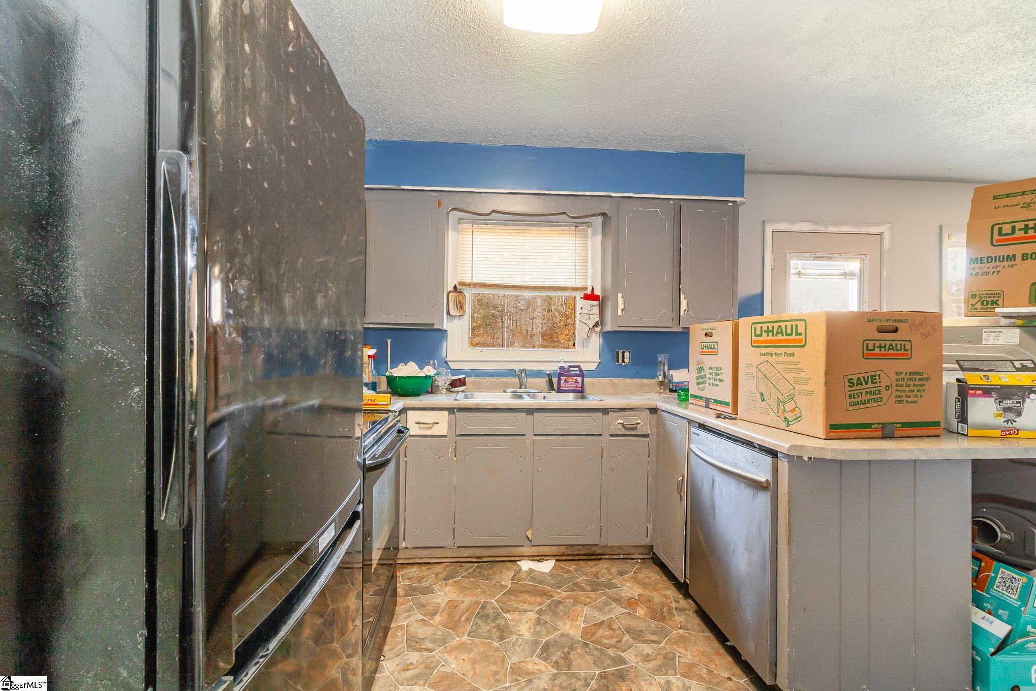 990 Gravley Road Pickens, SC 29671 - Photo 10 of 24
