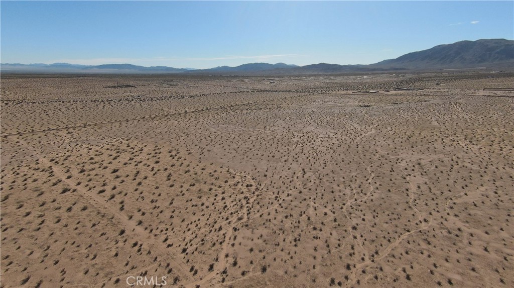 5522 Pinto Mountain Road Twentynine Palms, CA 92277 - Photo 6 of 9 a view of lake and mountain view