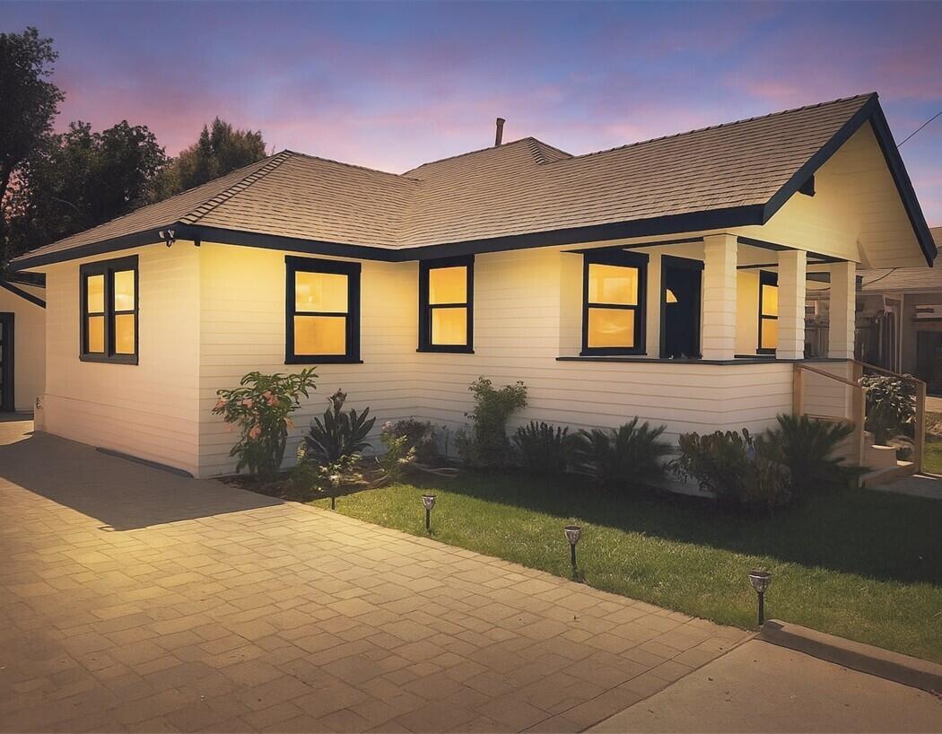 5161 7th Street Carpinteria, CA 93013 - Photo 27 of 29 Seventh Street Sunset