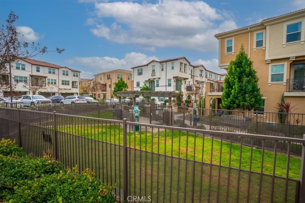608 Shadowbrook Lake Forest, CA 92610 - Photo 35 of 43