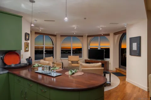 $4,850,000 | 700 West Harbor Drive, Unit 2202, San Diego, CA 92101