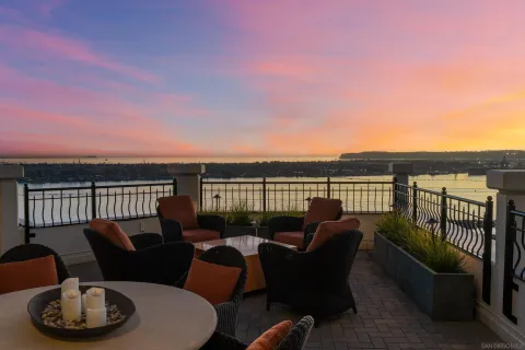 $4,850,000 | 700 West Harbor Drive, Unit 2202, San Diego, CA 92101