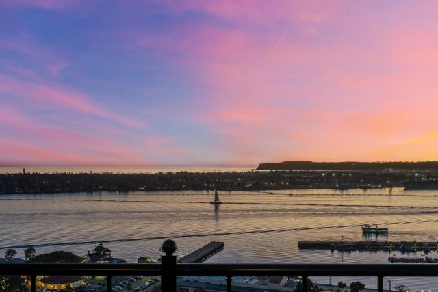$4,850,000 | 700 West Harbor Drive, Unit 2202, San Diego, CA 92101