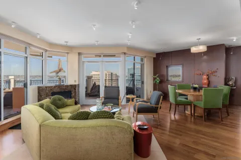 $4,850,000 | 700 West Harbor Drive, Unit 2202, San Diego, CA 92101