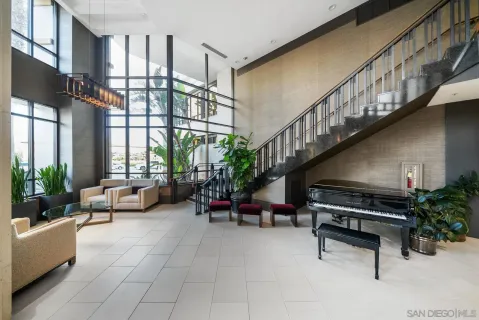 $4,850,000 | 700 West Harbor Drive, Unit 2202, San Diego, CA 92101