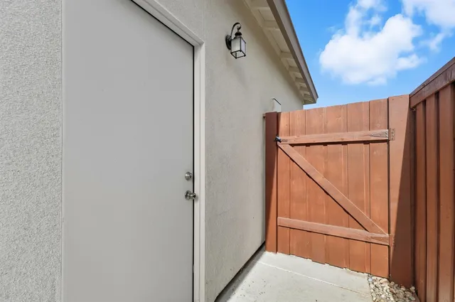 $519,900 | 617 Mansfield Drive, Patterson, CA 95363