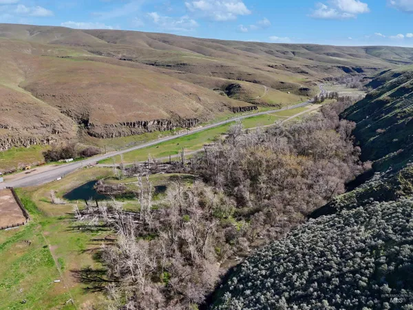 $475,000 | 13761 Asotin Creek Road, Asotin, WA 99402