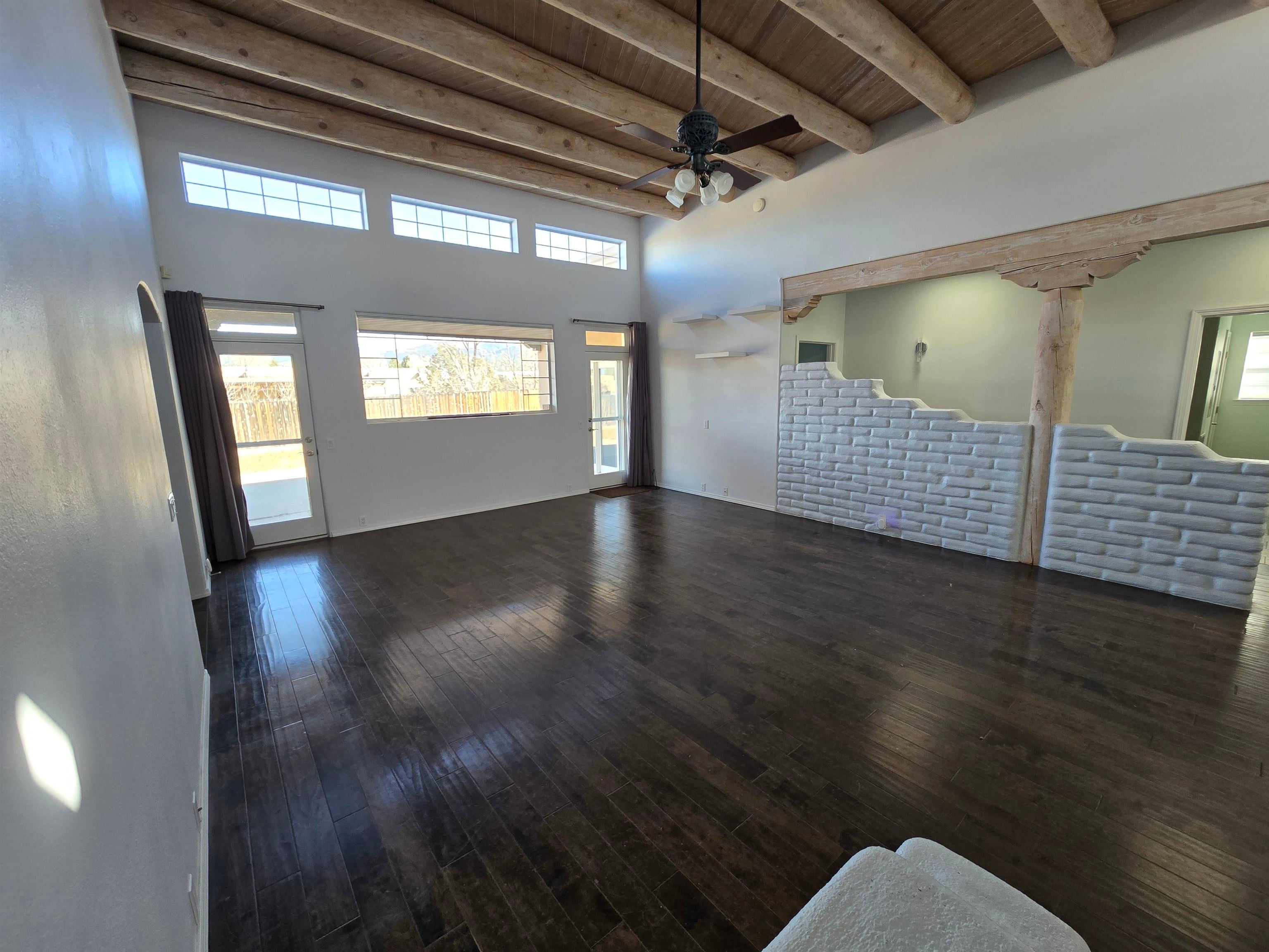 351 Monte Vista Road Taos, NM 87571 - Photo 4 of 24